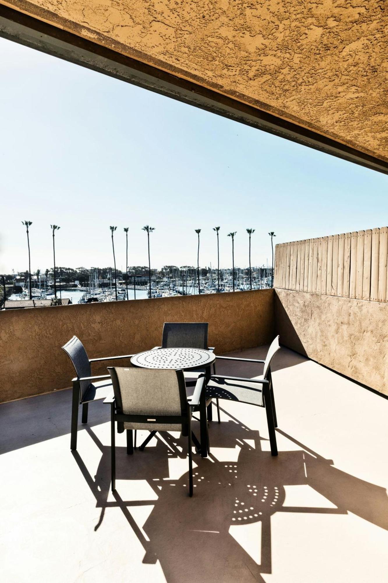 Four Points By Sheraton Ventura Harbor Resort Exterior foto